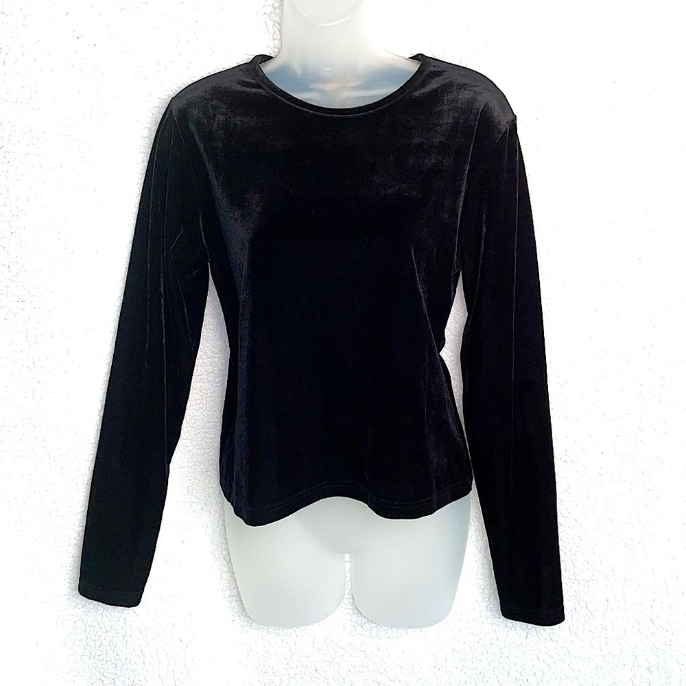 Pristine Oleg Cassini crushed velvet black ‘90s top/sweater, silky lining